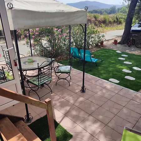 Camping Mobil Dans Aquatique