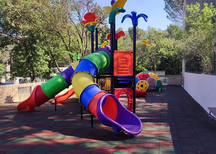 Mobil Dans Aquatique Camping